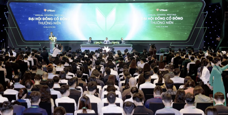 "Sóng" vốn ngoại dồn dập trở lại mùa đại hội ngân hàng