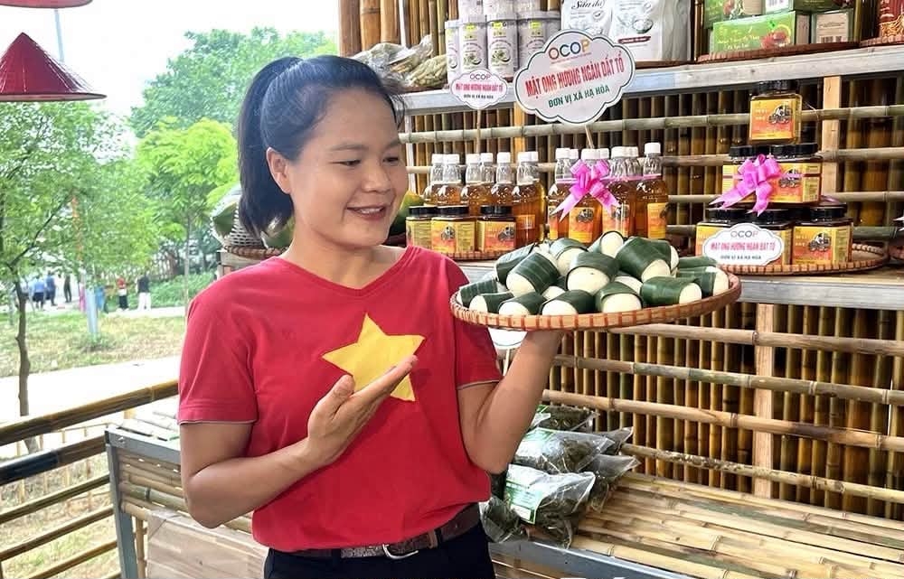 Lễ hội Đền Hùng năm 2026 có hơn 100 sản phẩm OCOP của các địa phương trong tỉnh hiện diện tại khu vực trung tâm Lễ hội.