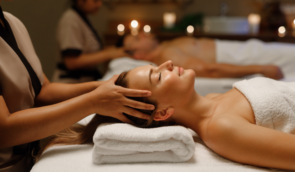 Không gian thư giãn của Regal Complex.