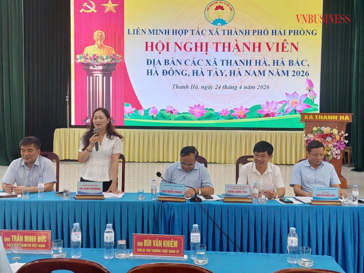 Đại diện các Sở, ngành trả lời các kiến nghị, tháo gỡ các khó khăn cho các HTX tại Hải Phòng.