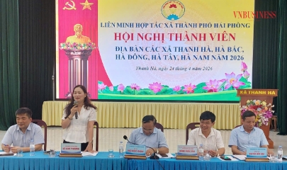 Đại diện các Sở, ngành giải đáp các khó khăn, vướng mắc trong quá trình hoạt động cho các HTX.