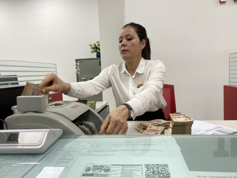 Lãi suất “hạ nhiệt”, loạt ngân hàng thừa nhận áp lực thanh khoản, hé lộ kịch bản ứng phó năm 2026