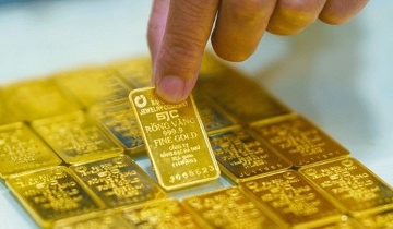 Vàng neo mức 168,8 triệu đồng/lượng, chênh lệch mua – bán cao, rủi ro dồn về người mua