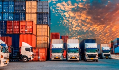 Việt Nam hướng tới trung tâm trung chuyển hàng hóa và hàng không khu vực.