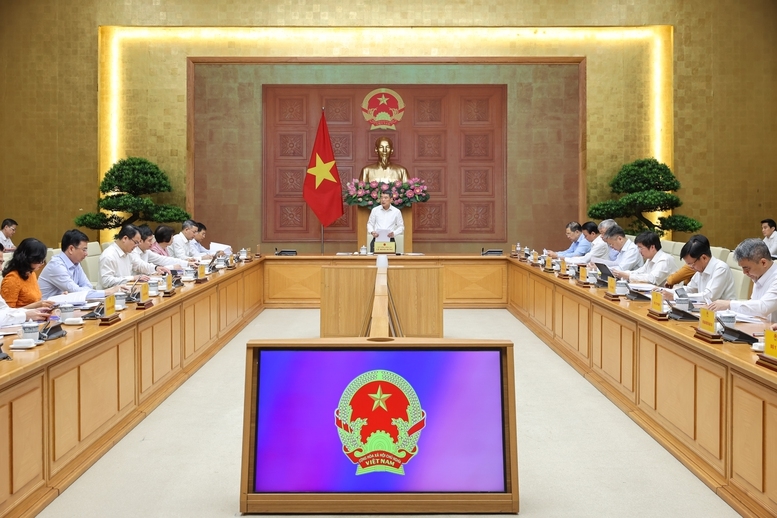 Thủ tướng Chính phủ Lê Minh Hưng chủ trì cuộc làm việc với Bộ Tài chính - Ảnh: VGP