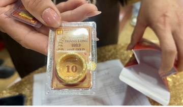 Giá vàng trong nước lao dốc, “bay” 25 triệu đồng/lượng sau 3 tháng