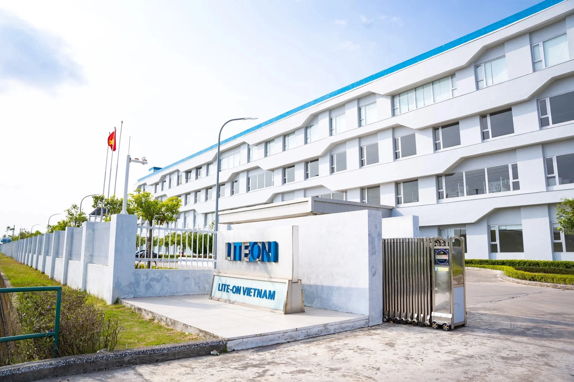 Doanh nghiệp Đài Loan đẩy mạnh đầu tư công nghệ cao.