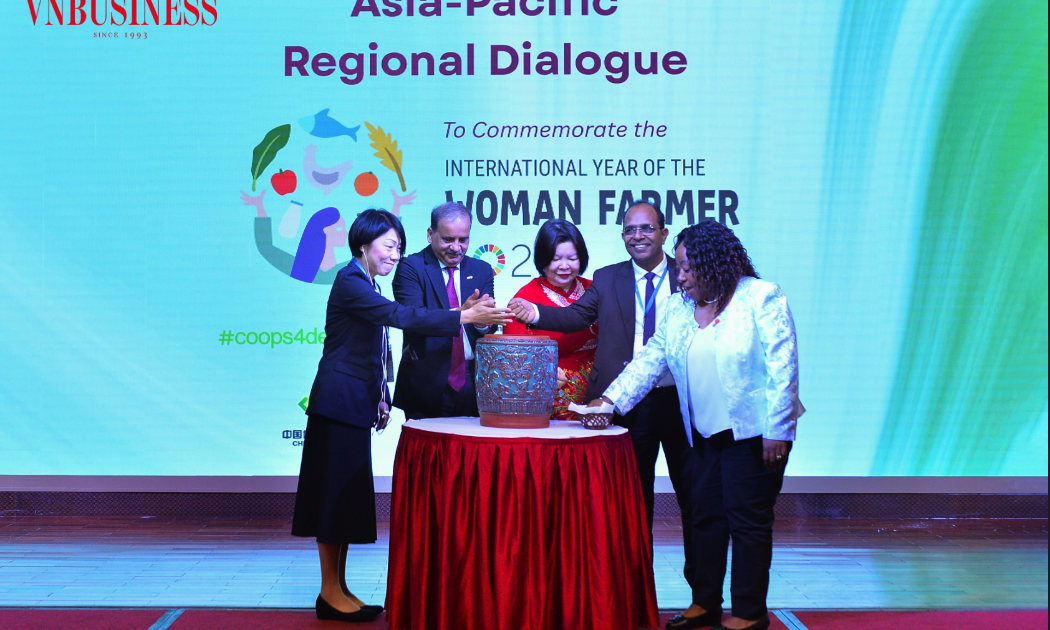 The “Roots and Renewal” ceremony takes place at the conference.