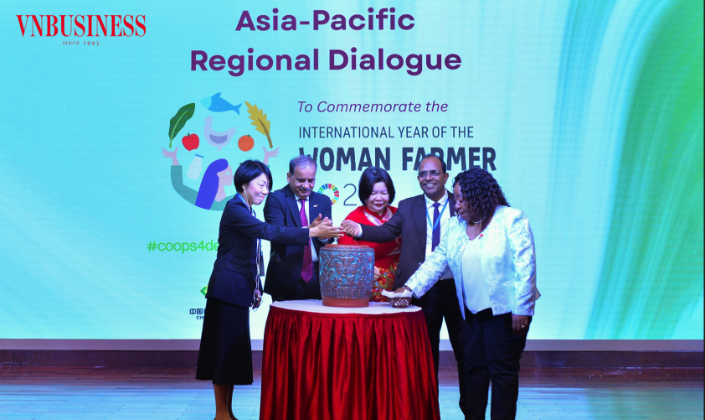 The “Roots and Renewal” ceremony takes place at the conference.