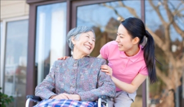Tiềm năng dịch vụ... ‘cho thuê con’ giữa làn sóng già hóa
