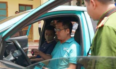 Thiết bị điện tử được dùng để vô hiệu hóa cảm biến nhận diện hành khách.