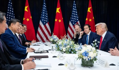 Tổng thống Mỹ Donald Trump gặp Chủ tịch Trung Quốc Tập Cận Bình tại Busan, Hàn Quốc, năm 2025. Ảnh: The New York Times