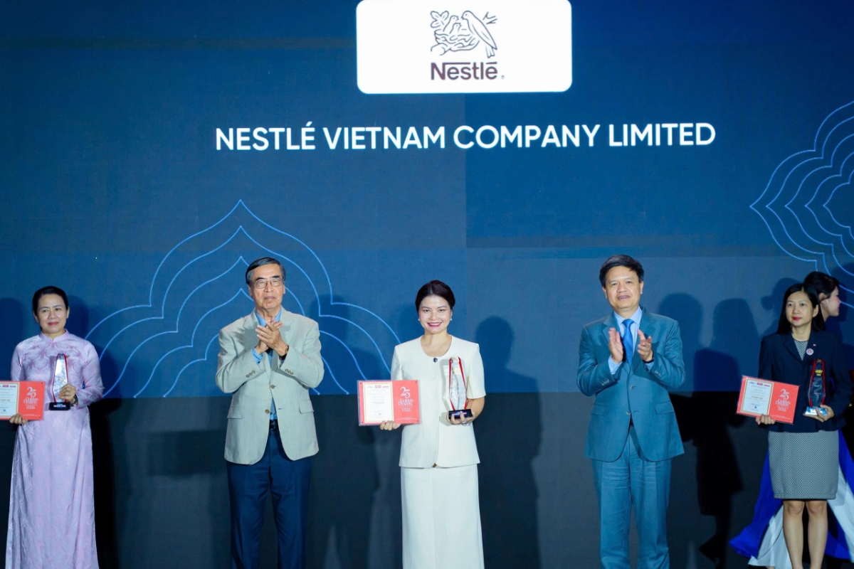 Nestlé Việt Nam được vinh danh Top 10 Doanh nghiệp FDI phát triển bền vững tại hạng mục Phát triển Chuỗi giá trị Nông nghiệp bền vững tại Lễ trao giải Rồng vàng 2026.