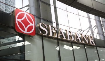 Trái chiều giao dịch cổ phiếu SSB trong gia đình lãnh đạo SeABank