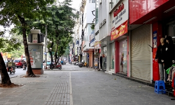 Nhà phố lâm cảnh cho thuê không được, bán không xong vì ‘siết’ vỉa hè