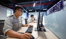 Theo các chuyên gia, nhiều chính sách đãi ngộ hiện nay chưa tạo được sức hút đủ mạnh đối với chuyên gia, nhà khoa học.