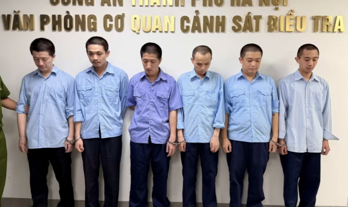 Các đối tượng bị bắt trong đường dây.
