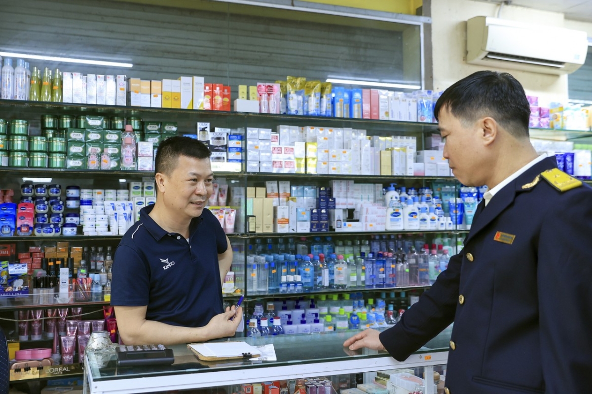 Hơn 68% hộ kinh doanh lo gặp rủi ro bị xử phạt.
