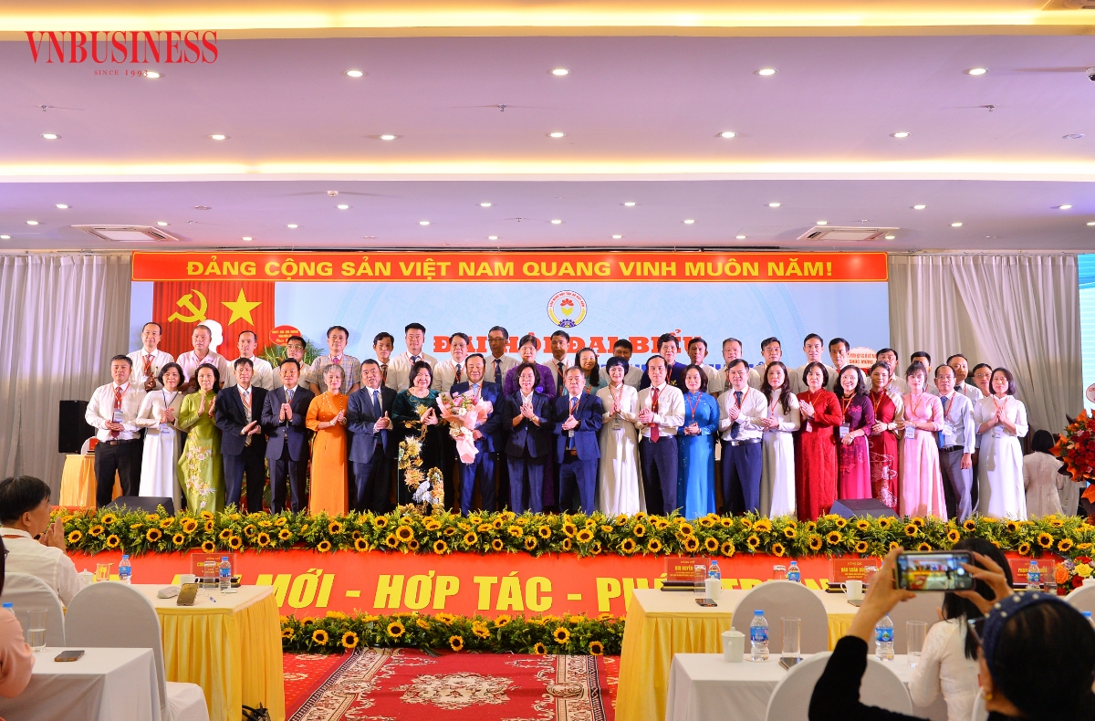 Ban Chấp hành Liên minh HTX TP.Hà Nội nhiệm kỳ 2025–2030 ra mắt Đại hội.