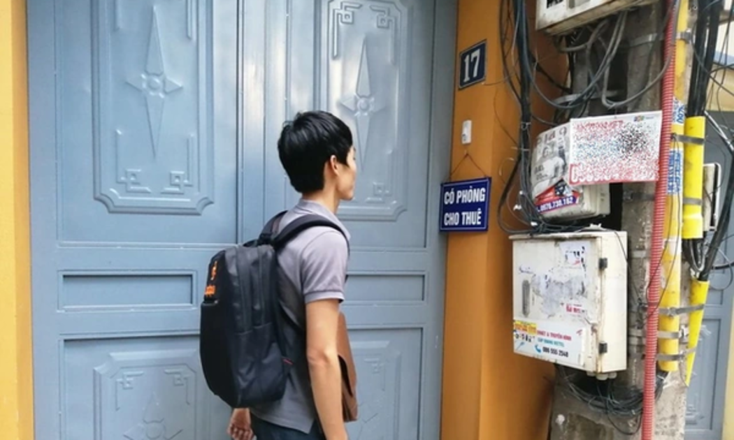 Người thuê trọ lo ngại giá phòng tăng sau khi tiền điện bị kiểm soát chặt hơn.