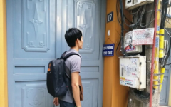 Người thuê trọ lo ngại giá phòng tăng sau khi tiền điện bị kiểm soát chặt hơn.