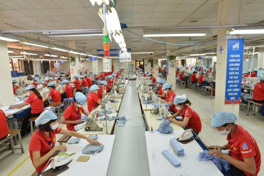 Doanh nghiệp không thể tiếp tục dựa chủ yếu vào lợi thế chi phí thấp để duy trì năng lực cạnh tranh.