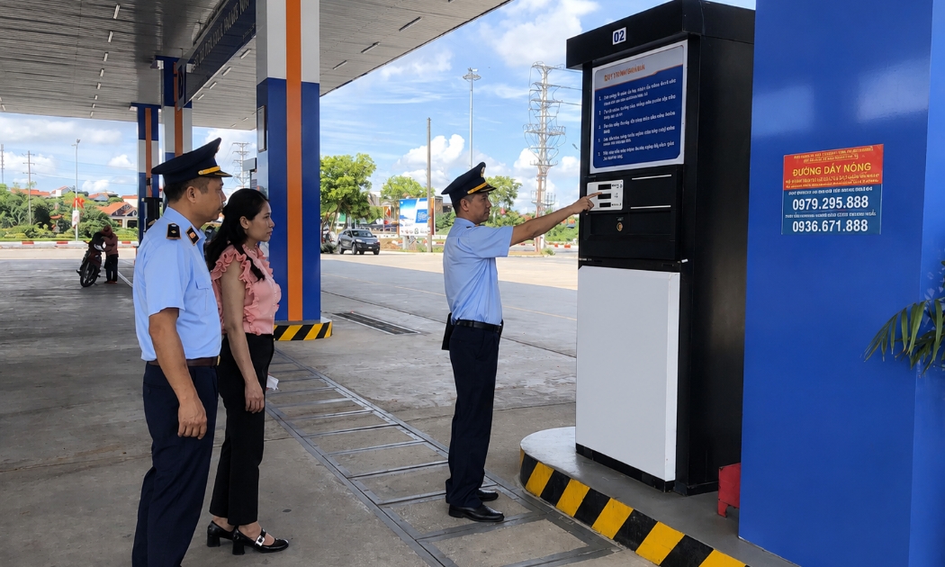 Cơ quan quản lý tăng cường siết kiểm tra dự trữ xăng dầu.