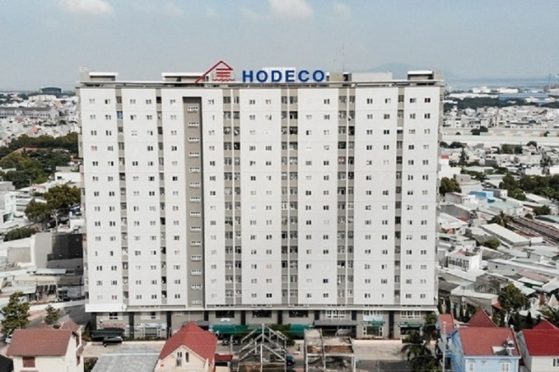 HDC vừa giảm sâu vừa âm dòng tiền, cha con Chủ tịch Hodeco vẫn mạnh tay mua vào