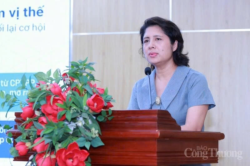 Bà Vương Thị Oanh