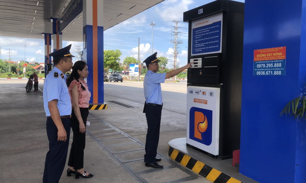 Cơ quan quản lý tăng cường siết kiểm tra dự trữ xăng dầu.