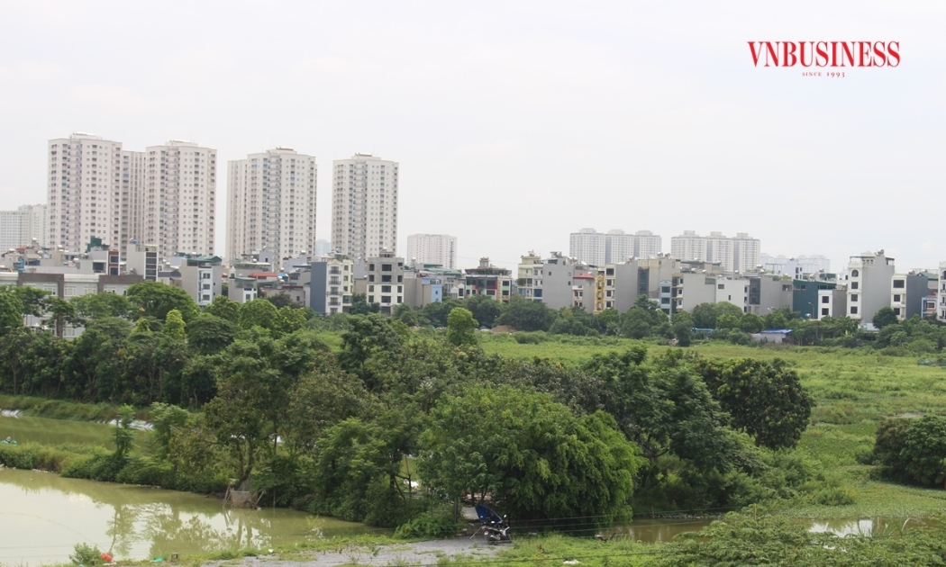 Điểm nóng đất nền ven đô hạ nhiệt, nhà đầu tư găm hàng giờ giảm giá nửa tỷ đồng vẫn ế