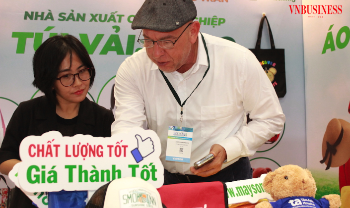 Đơn hàng xuất khẩu phân hóa mạnh, doanh nghiệp Việt phải chọn lại vị thế