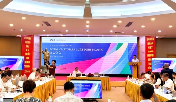 Luật ban hành kỷ lục, vì sao doanh nghiệp vẫn “kêu”?