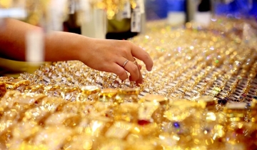 Giá vàng trong nước đồng loạt giảm nửa triệu đồng mỗi lượng