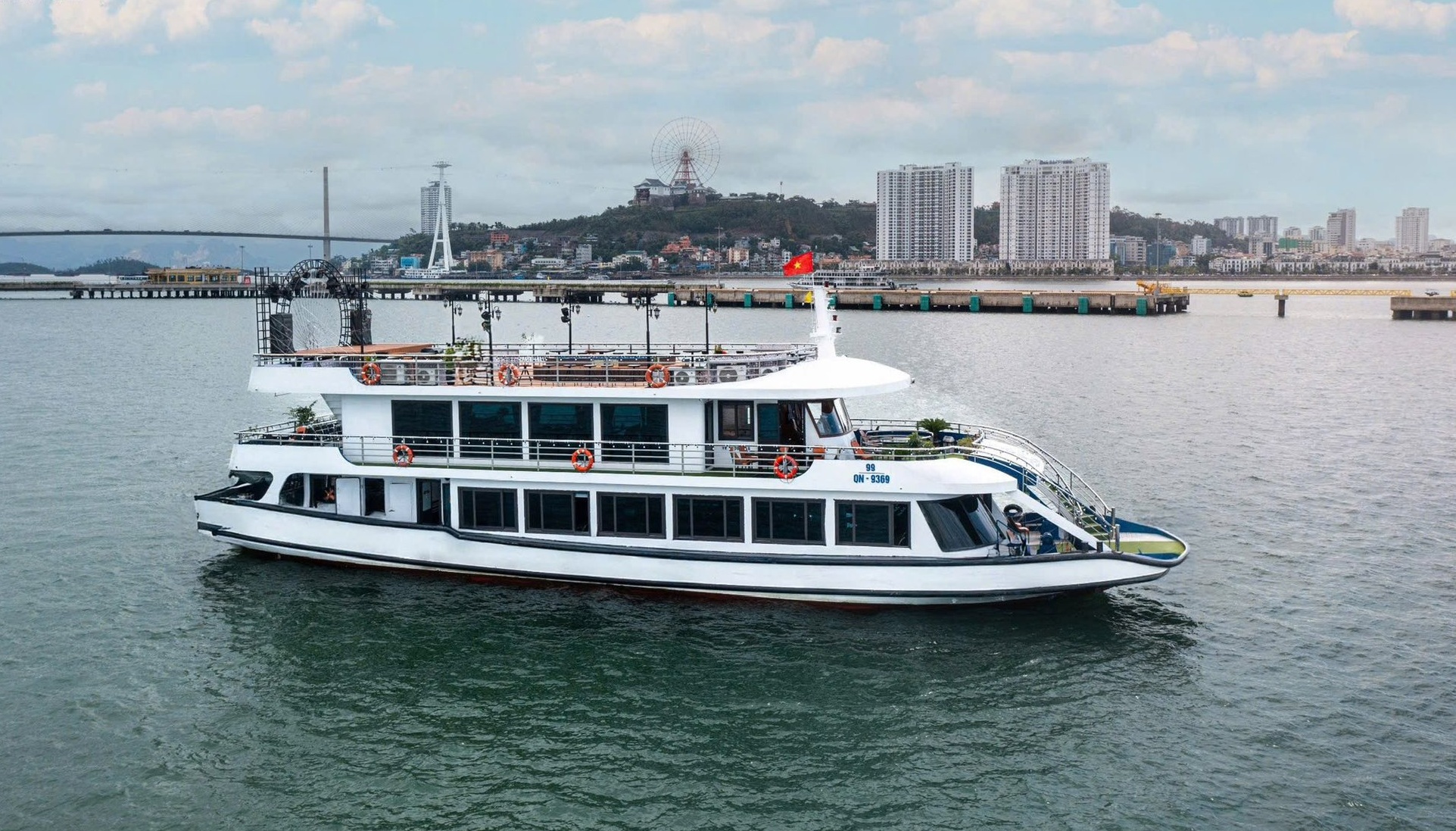 Người dùng tá hỏa sập bẫy combo tour du lịch giá rẻ, vé máy bay giá rẻ,... từ các trang mạng giá rẻ trên mạng xã hội.