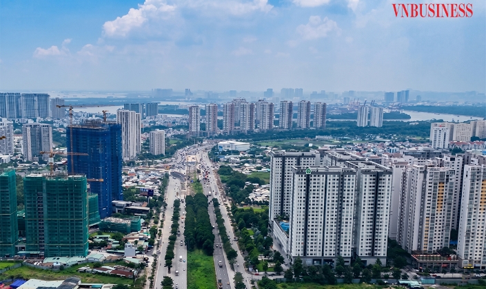 Giá căn hộ trung tâm cao kỷ lục đẩy dòng tiền ra vùng ven