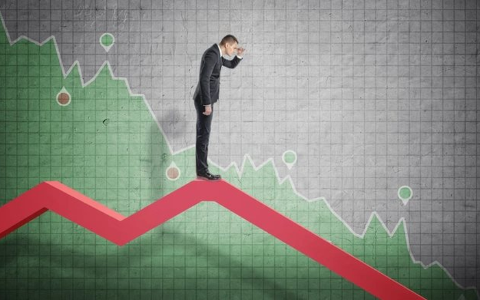 VN-Index thủng mốc 1.800 điểm: Thanh khoản thấp làm tăng rủi ro