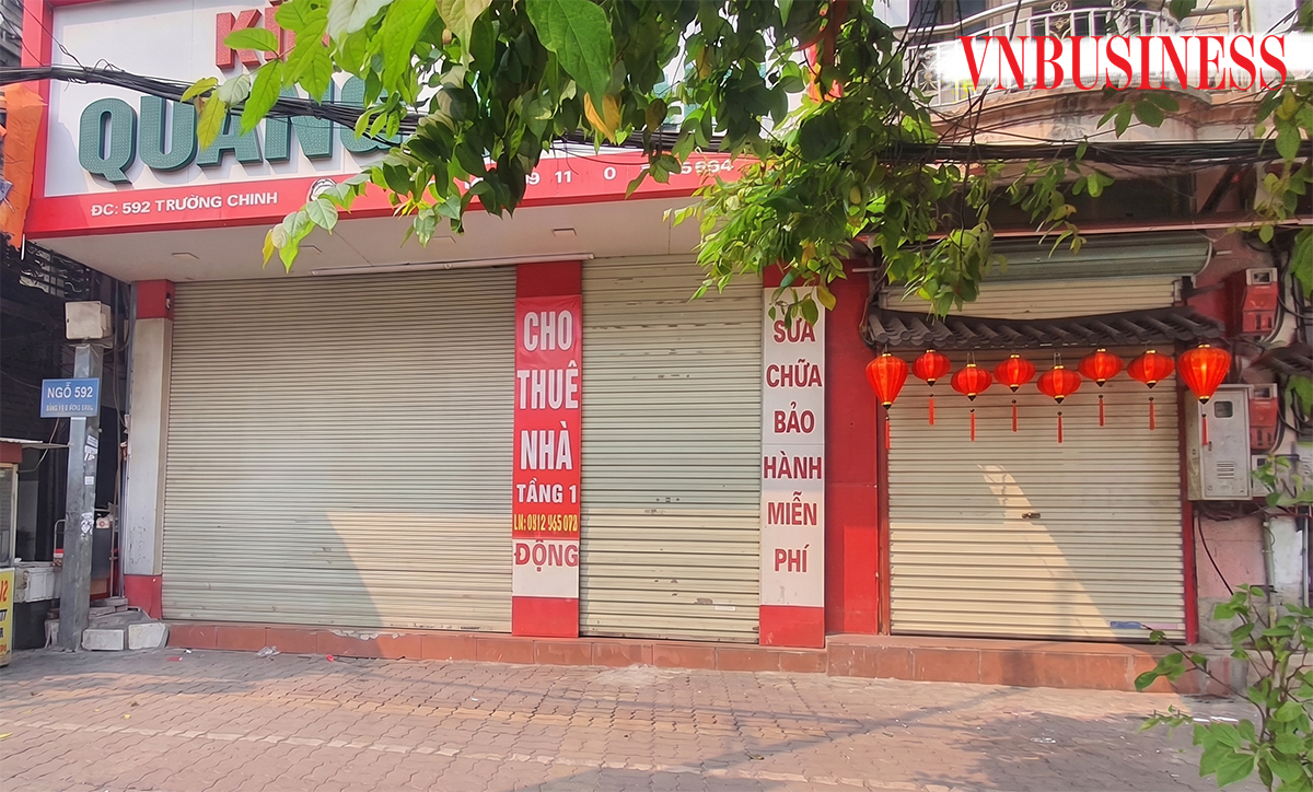 Cuộc ‘tháo chạy’ khỏi mặt bằng bán lẻ trung tâm đang tái diễn?