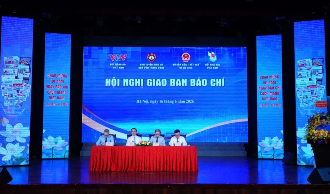 Từ 1/7, báo chí có quyền tác nghiệp mạnh hơn và loạt nghĩa vụ mới cũng bắt đầu