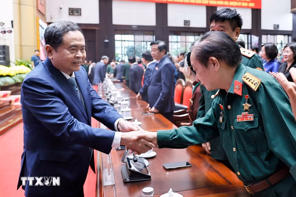 Chủ tịch Quốc hội Trần Thanh Mẫn với đại biểu dự Đại hội. Ảnh: Doãn Tấn/TTXVN.