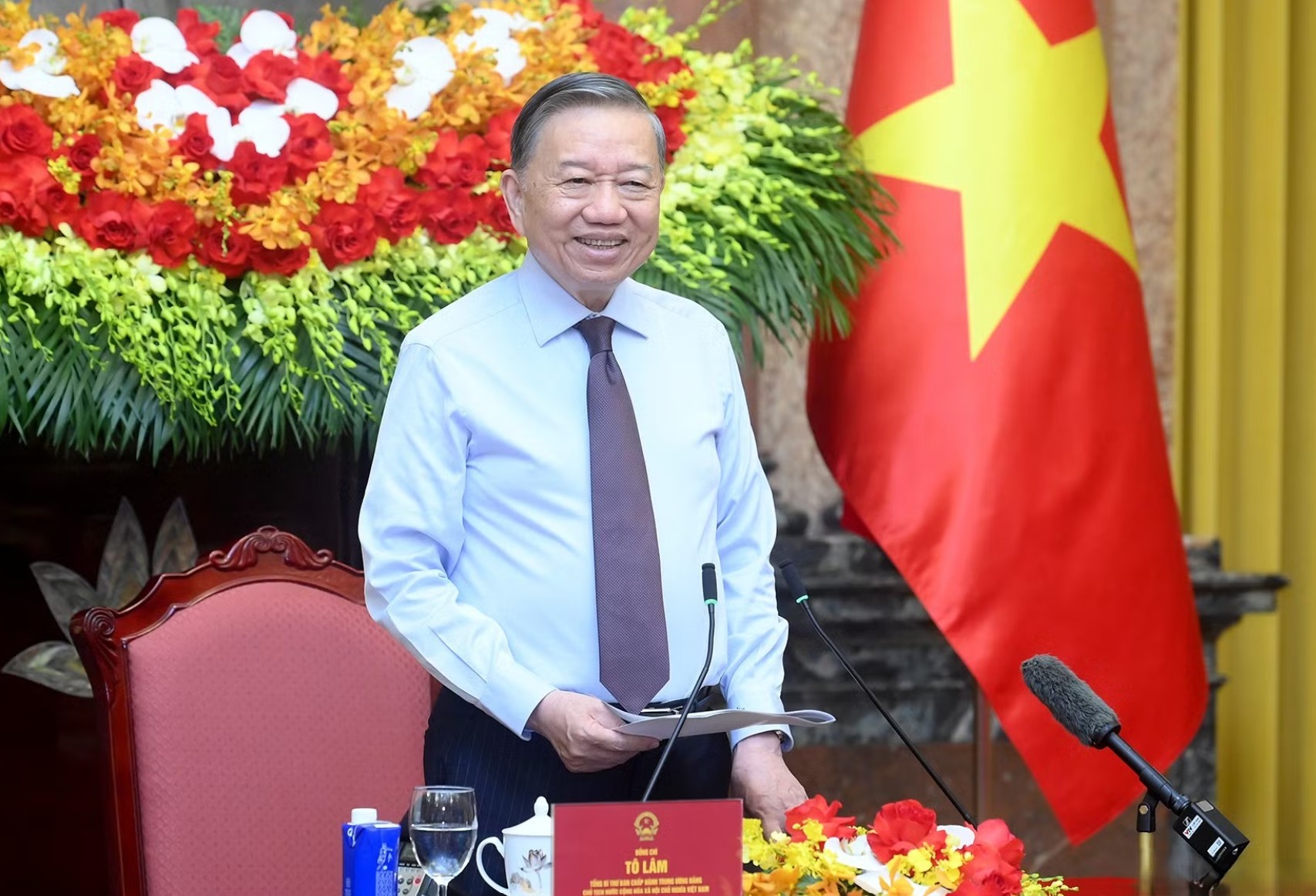 Tổng Bí thư, Chủ tịch nước Tô Lâm phát biểu tại buổi gặp mặt 101 nhà báo tiêu biểu.