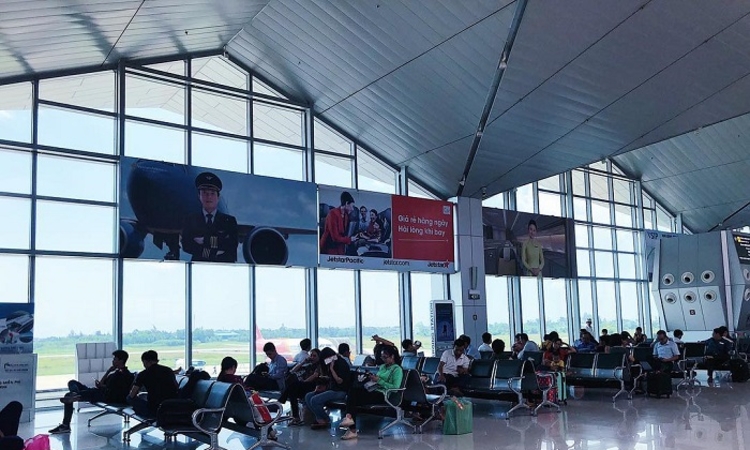 Hãng hàng không nào chậm, hủy chuyến nhiều nhất trước ngày siết quy định bồi thường?