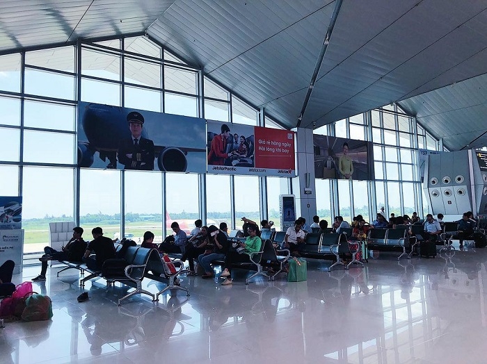 PHÒNG CHỜ SÂN BAY TÂN SƠN NHẤT RỘNG RÃI HIỆN ĐẠI PHỤC VỤ HÀNH KHÁCH THƯỢNG LƯU