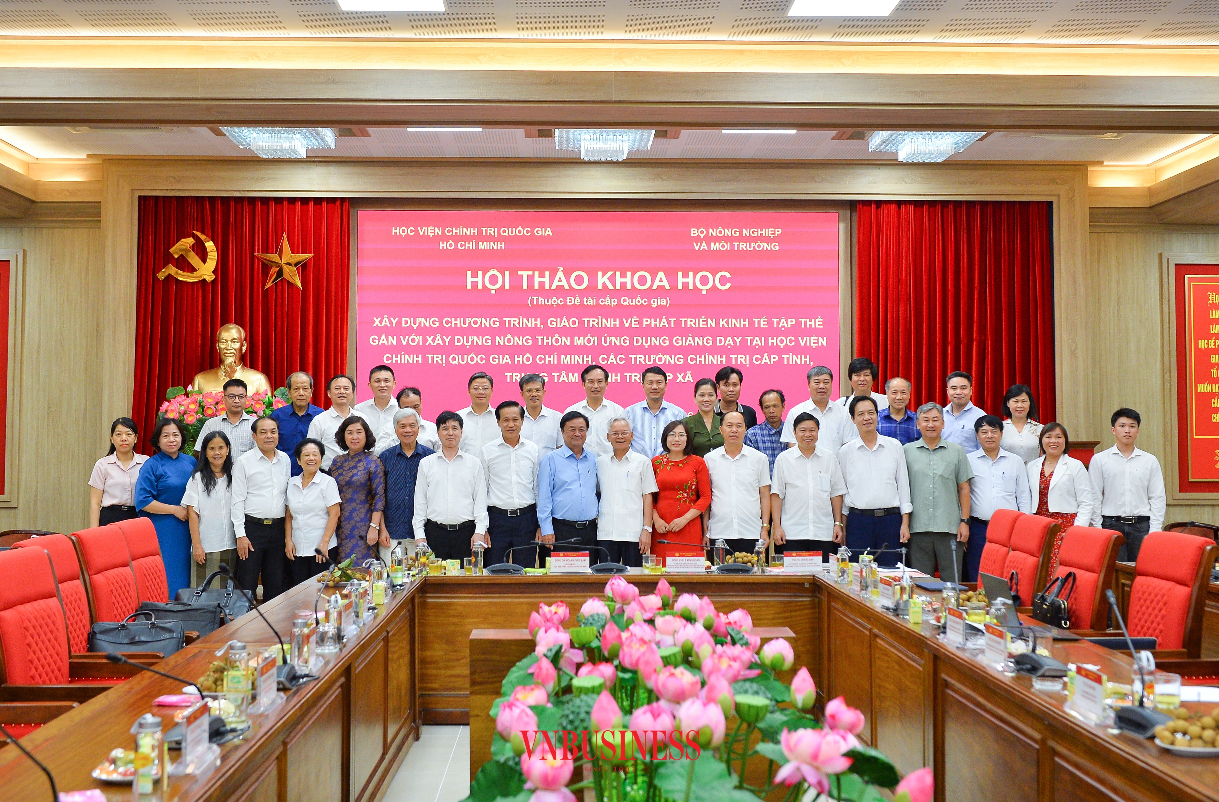 Hội thảo khoa học cấp quốc gia “Xây dựng chương trình, giáo trình về phát triển kinh tế tập thể gắn với xây dựng nông thôn mới ứng dụng giảng dạy tại Học viện Chính trị quốc gia Hồ Chí Minh, các trường chính trị tỉnh, thành phố và trung tâm chính trị cấp xã”