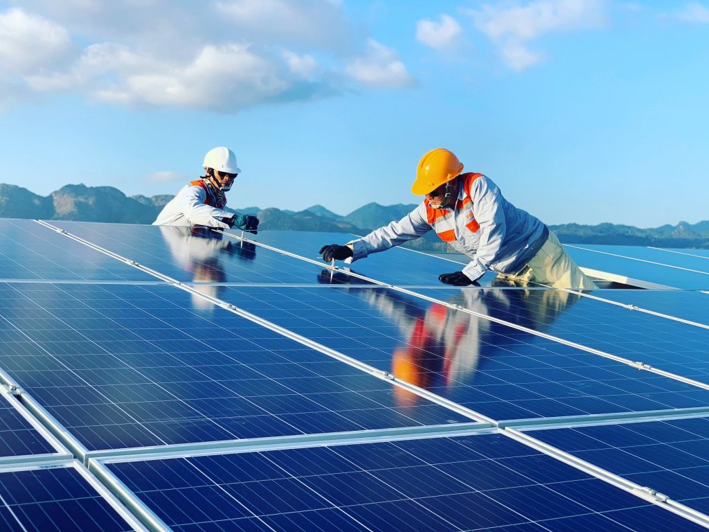 Không chỉ mở rộng cơ chế bán điện, nghị định mới còn bổ sung nguyên tắc xác định giá mua điện dư.