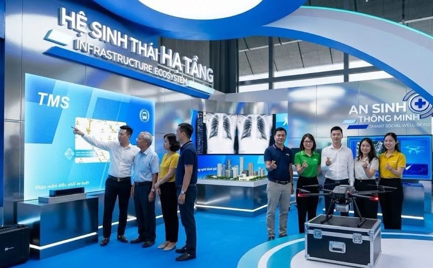 Hà Nội tăng tốc xây dựng y tế thông minh, người dân hưởng lợi toàn diện