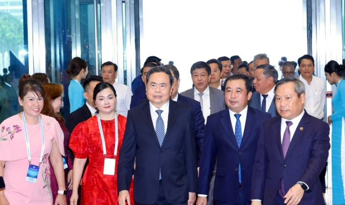 Ủy viên Bộ Chính trị, Chủ tịch Quốc hội Trần Thanh Mẫn đến tham dự hội nghị công bố Quy hoạch tổng thể Thủ đô Hà Nội tầm nhìn 100 năm và xúc tiến đầu tư năm 2026.