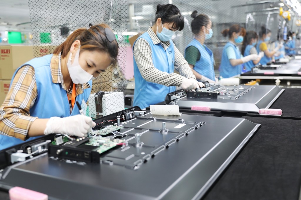 Theo số liệu từ Cục Thống kê, chỉ số sản xuất toàn ngành công nghiệp 6 tháng đầu năm 2026 ước tăng 10,8%, xác lập mức tăng cao nhất tính từ năm 2019 đến nay.