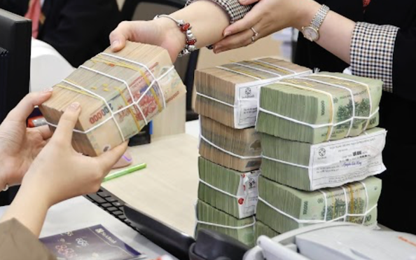 Lợi nhuận ngân hàng quý II phân hóa mạnh: Có nhà băng tăng gần 80%, có nơi lao dốc vì nợ xấu