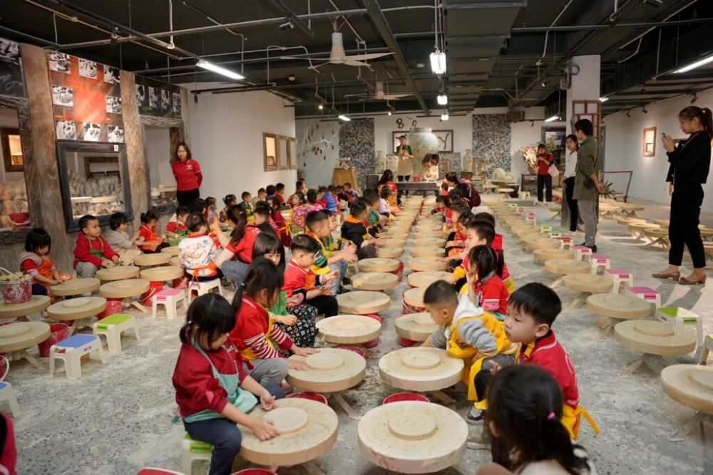 Trải nghiệm tại Bảo tàng gốm.